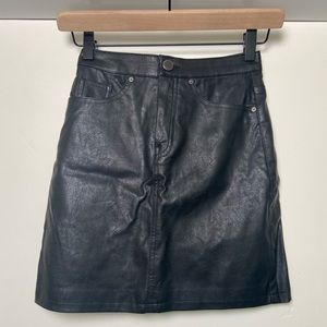 🕷 DIVIDED FAUX LEATHER BUTTON/ZIP UP SKIRT 🕷